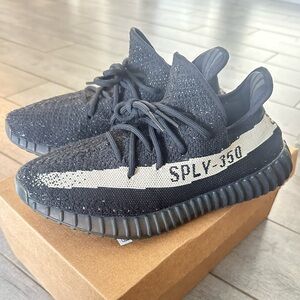 yeezy oreo size 8